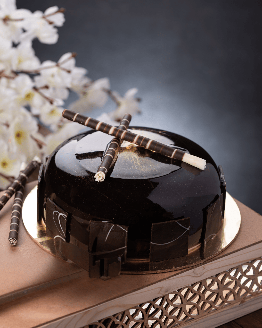 Chocolaty Globe Premium Cake